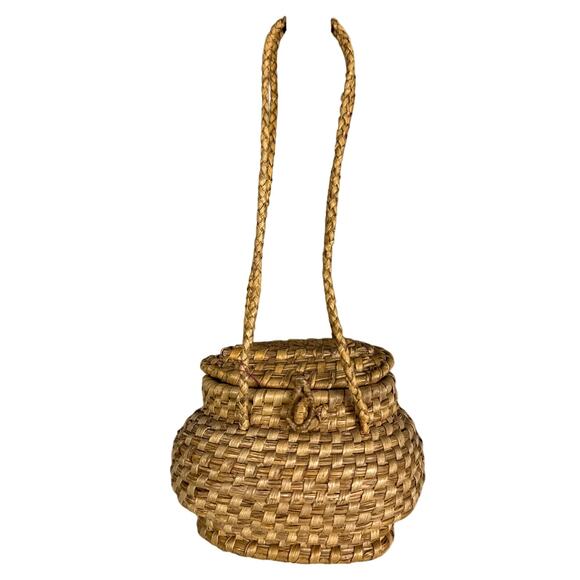Antique Other - Victorian Era Antique Indian Woven Mini Basket Lidded Loop Closure Rare Mini